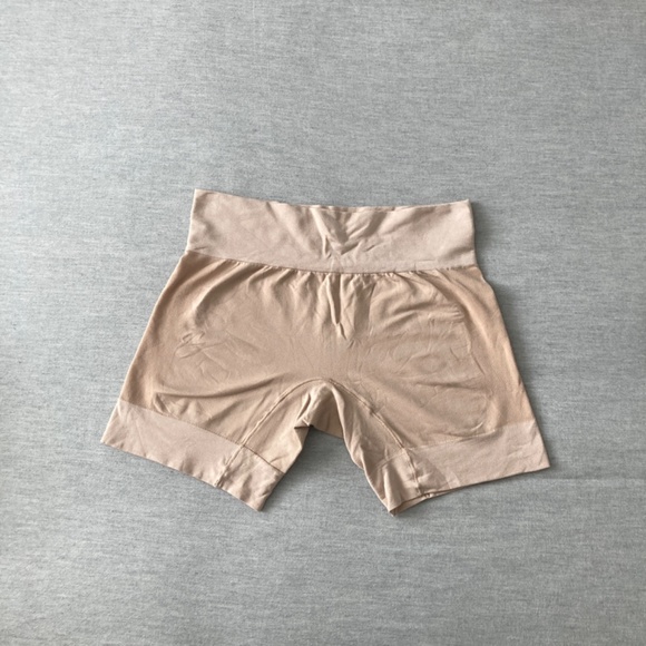 Jockey Skimmies 5” Slipshorts. - Picture 3 of 6